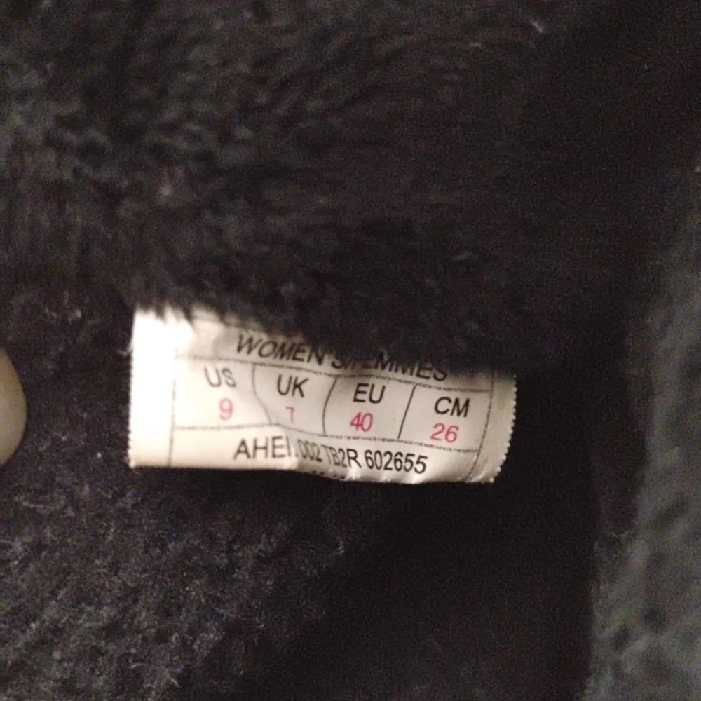(D-56) The North Face Women's Winter Boots Sz.9 Gently Worn